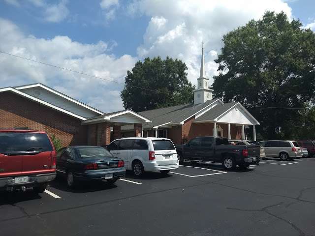 Dixie Hills Baptist Church / Home / Home - Church In Bolivar, TN